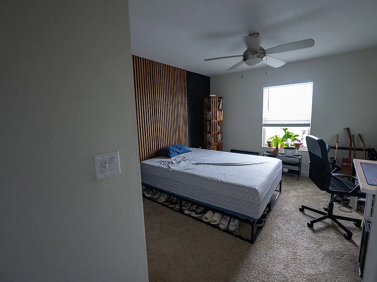 Upstairs | Bedroom #4 (12x12)