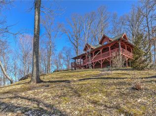 102 S Valley View Dr, Mars Hill, NC 28754