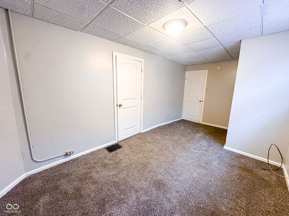 indianapolis-indiana-2100294139 picture