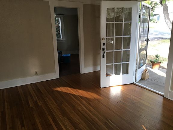 2nd image of 110 E Highland Ave