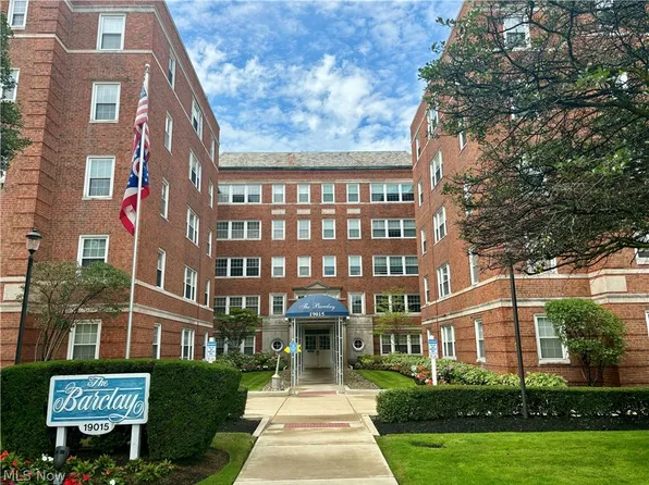 19015 Van Aken Blvd APT 301, Shaker Heights, OH 44122