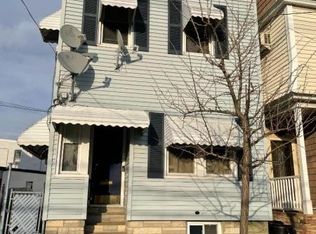 811 3rd Ave, Elizabeth, NJ 07202