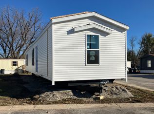 420 North St #35, Lawrence, KS 66044