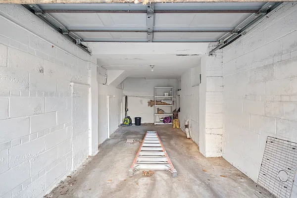 Sold by Corcoran | media 14