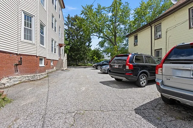 583 Washington Ave #2 — Photo 16