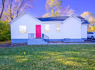 3212 Lebanon Ave, Zion, IL 60099