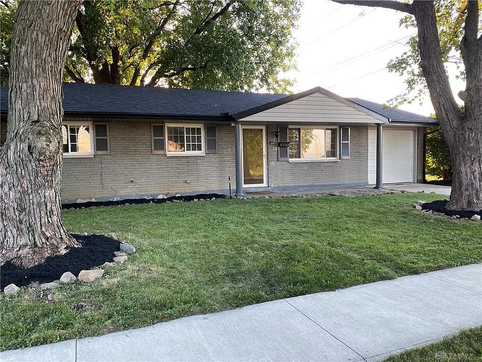 1st image of 643 Franklin Ave