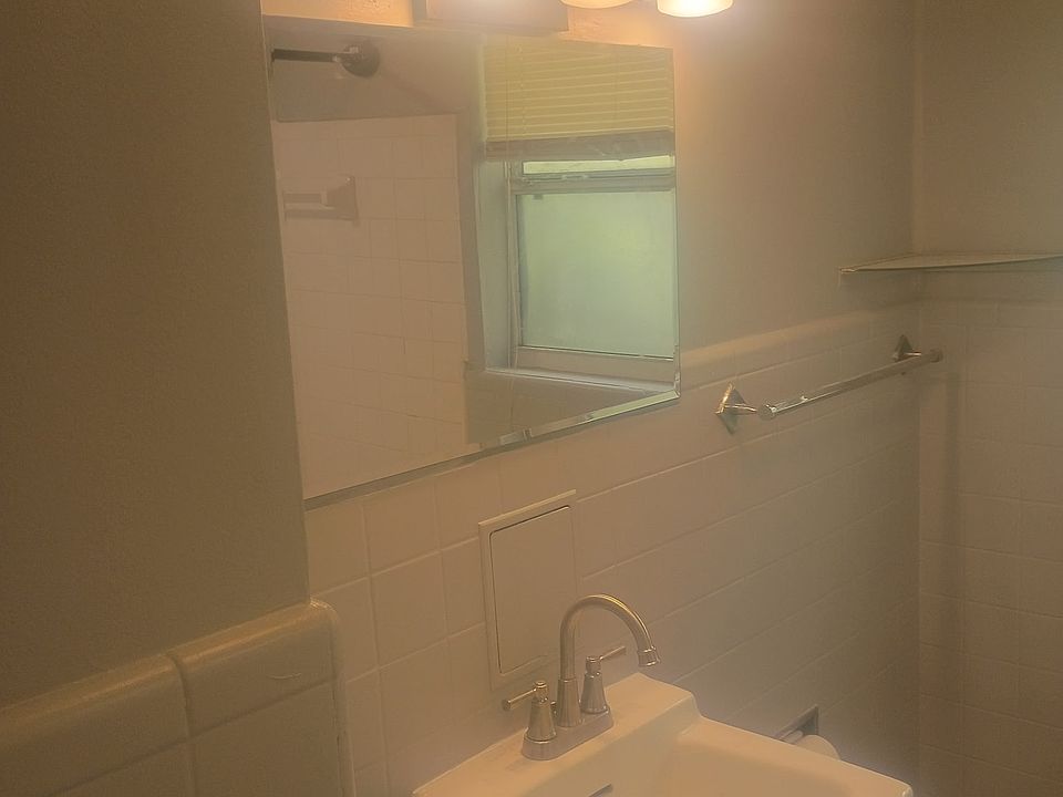 1st image of 4921 N Suwanee Ave