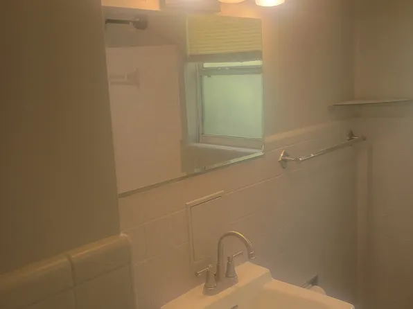 4921 N Suwanee Ave, Tampa, FL 33603