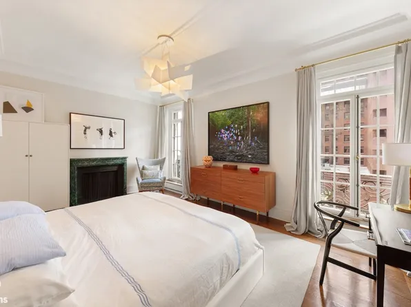 840 Park Avenue image 4 of 7