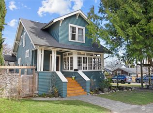 4052 SW College St, Seattle, WA 98116