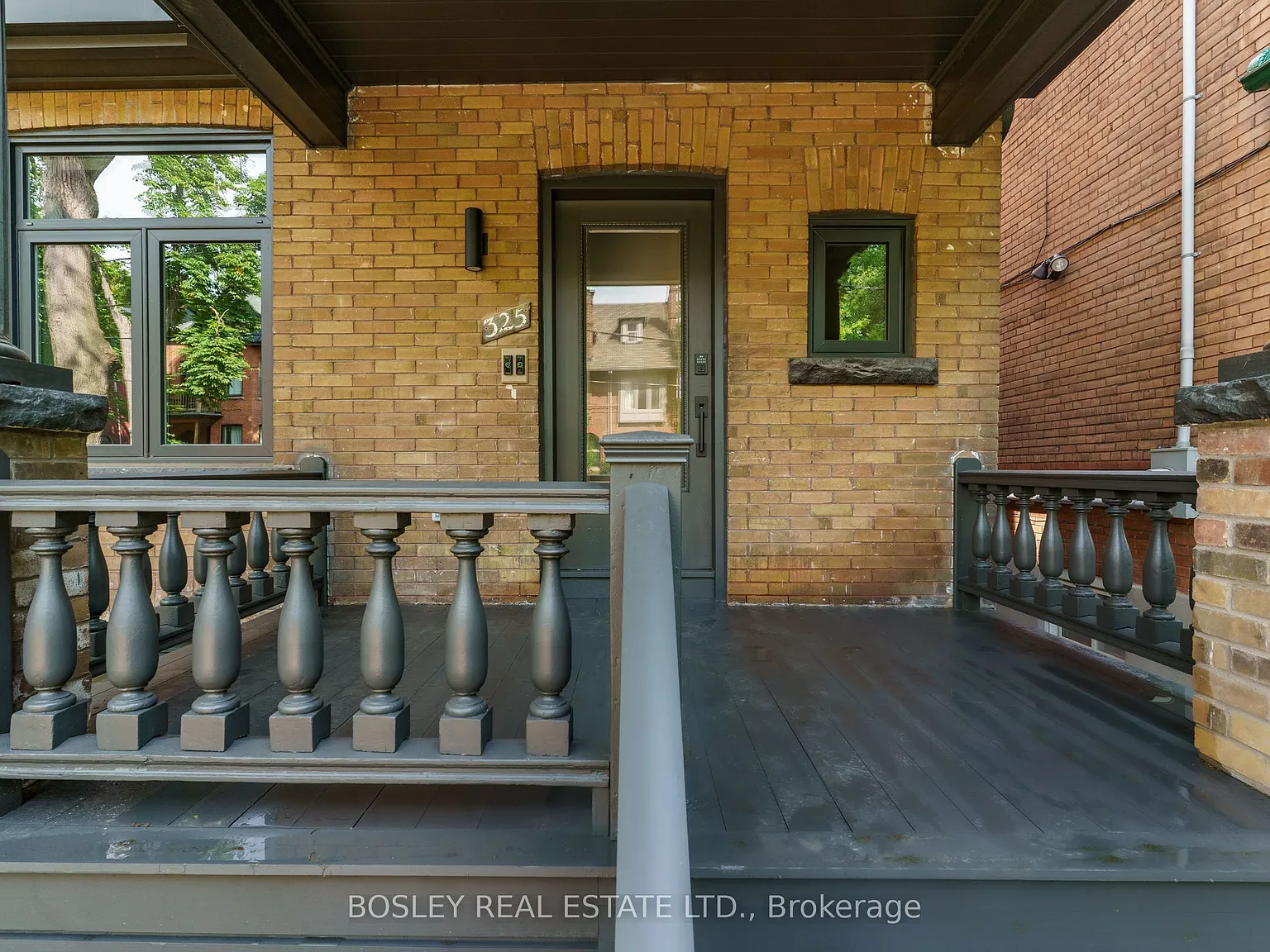 3 bed, $5,700 — Photo 2