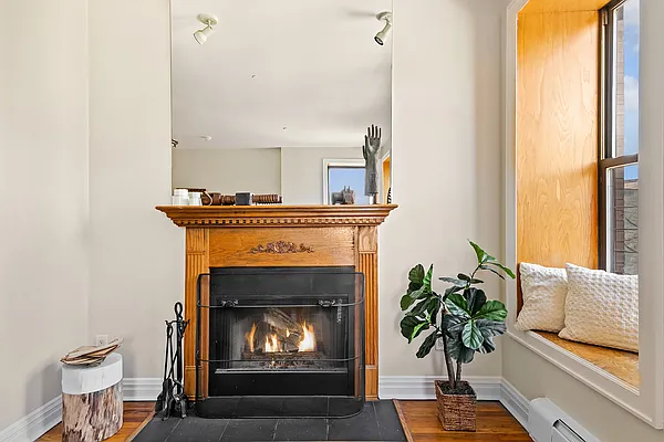 Sold by Compass | media 2