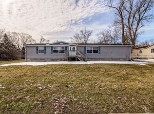 28581 Beechnut St, Inkster, MI 48141