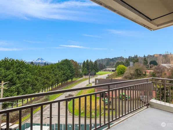 3221 SW Avalon Way #307, Seattle, WA 98126