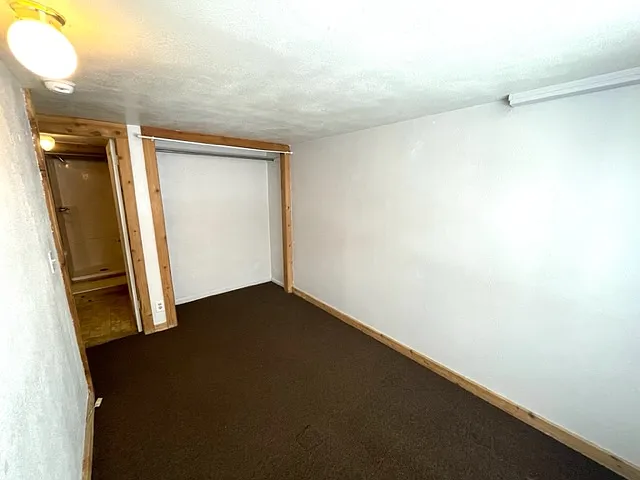 135 East 300 North — Photo 2
