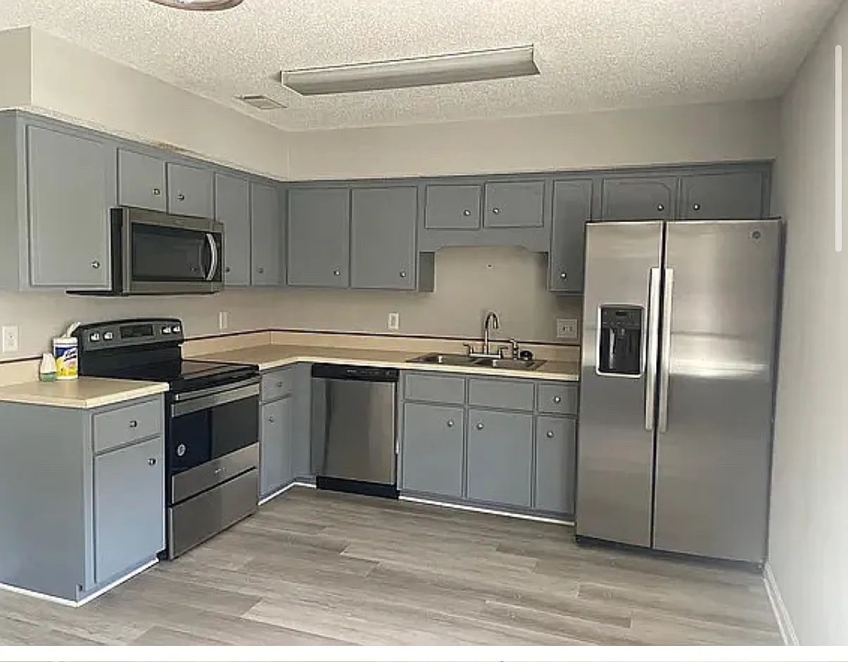 4 bed, 1428 sqft, $1,875 — Photo 3