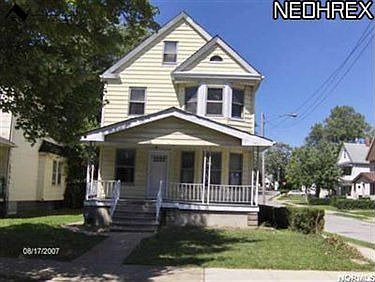 1st image of 13821 Beachwood Ave