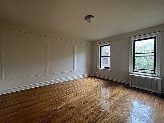 2nd image of 850 E 31st St #D5
