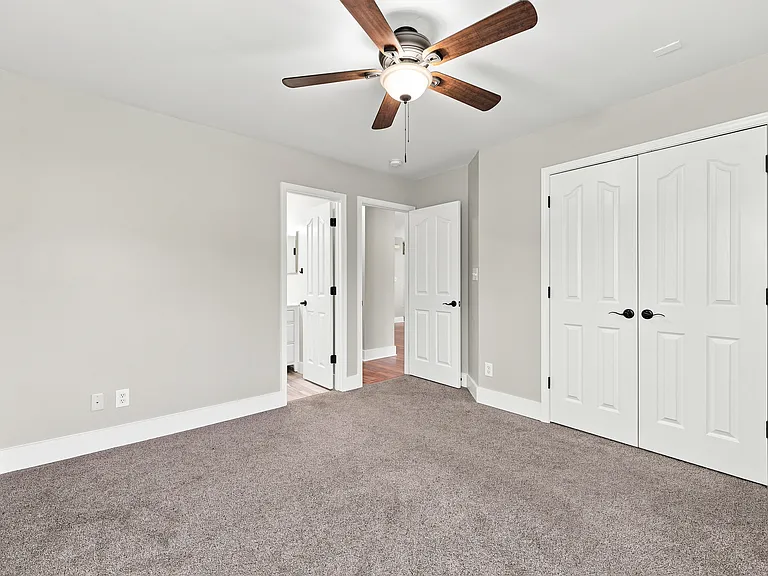 5519 Mount Mansfield Rd #1 — Photo 8