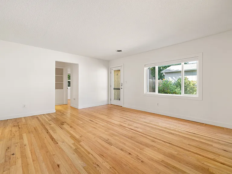 7401 SE 83rd Ave — Photo 7