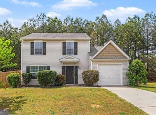 6798 Merrywood Dr, Fairburn, GA 30213