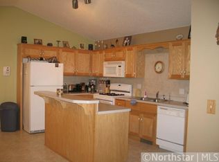 1604 15th St N, Princeton, MN 55371