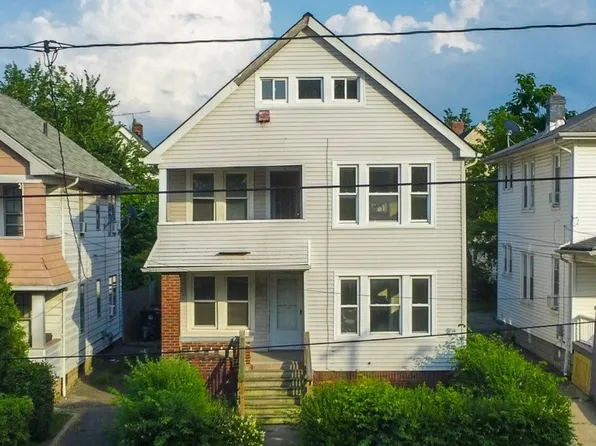 16516 Kipling Ave, Cleveland, OH 44110