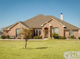 2141 Meadow Springs Dr, Haslet, TX 76052