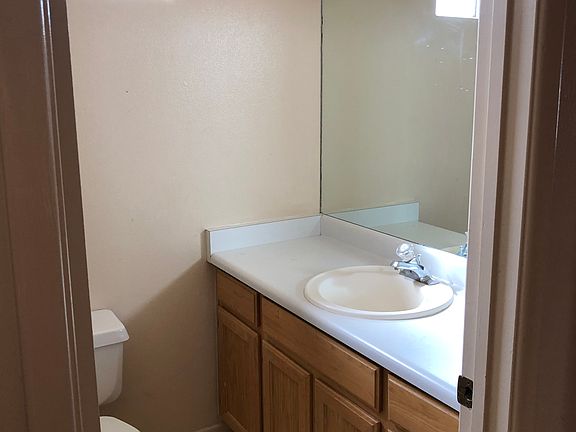 Hallway bathroom 