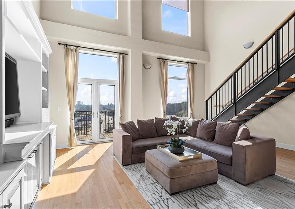 1st image of 3820 Roswell Rd NE Unit 903