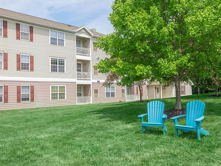 The Cove at Avon Lake — Photo 8