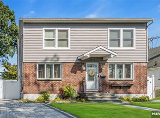 123 18th Ave, Elmwood Park, NJ 07407