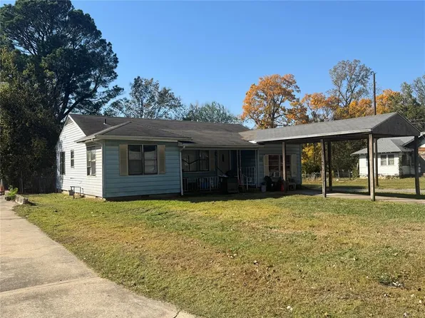 1313 Fremont St, Muskogee, OK 74401