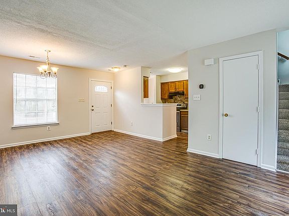 4th image of 11129 Stalbridge Ct