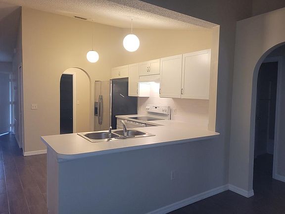 5th image of 764 Adler Dr