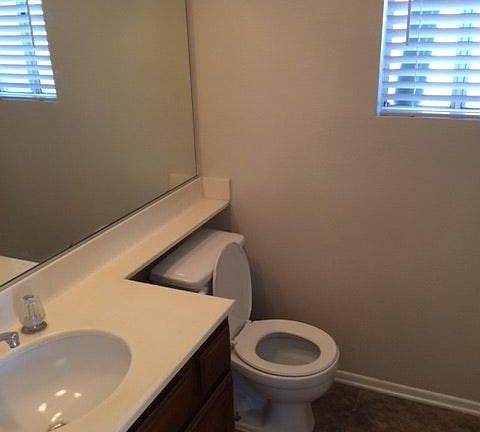 5th image of 28804 Shadyview Dr