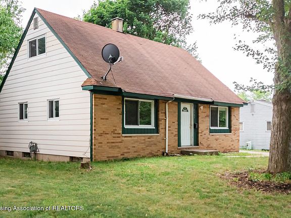 4th image of 4107 Hillborn Ln