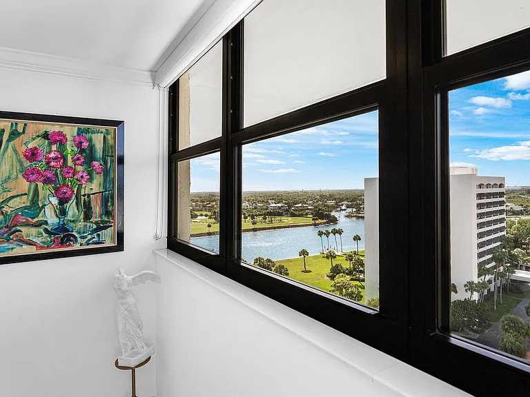 336 Golfview Rd #Penthouse 12 — Photo 24