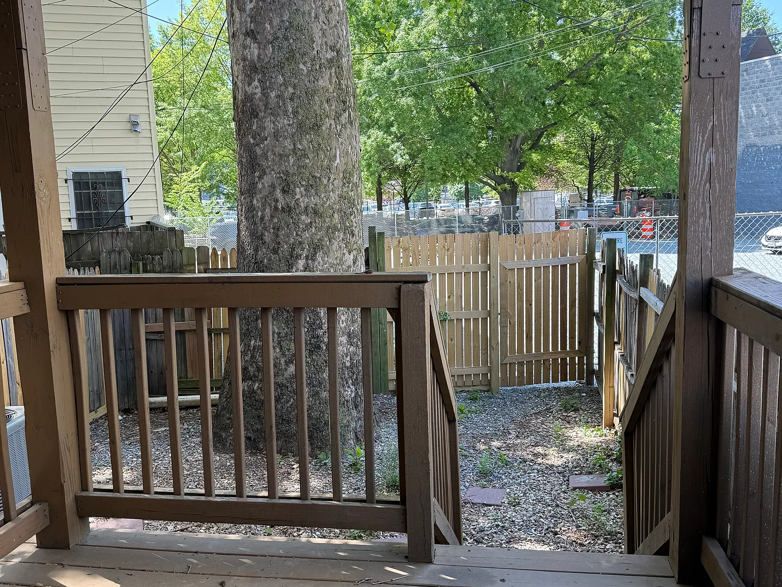 3 bed, 1350 sqft, $4,600 — Photo 4