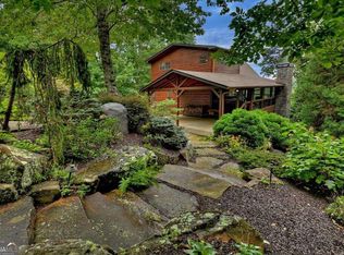 496 Calen Dr, Blue Ridge, GA 30513