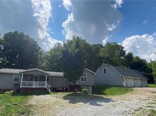 434 Englishman Hill Rd, Connellsville, PA 15425