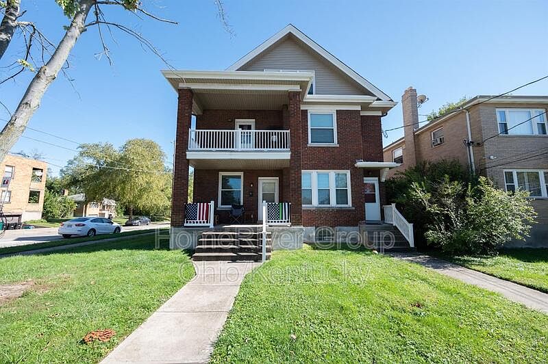 1st image of 3256 Glenmore Ave Unit 2