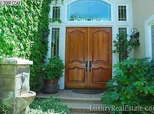 38 Leeds Ct E, Danville, CA 94526