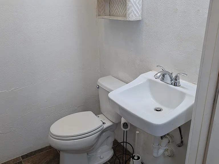 1404 Taos St #A — Photo 16