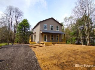 3557 S Wolf Lake Rd, Fruitport, MI 49415