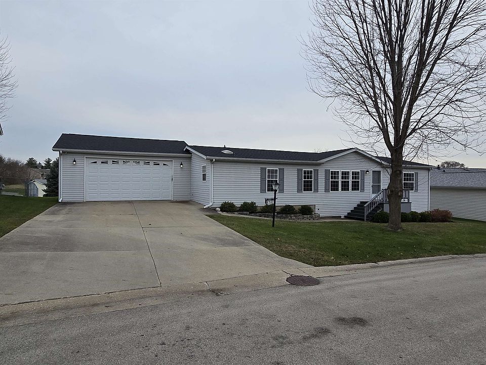 1st image of 8402 Tamarack Dr