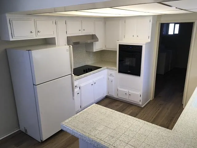 1704 Fern Ave — Photo 5