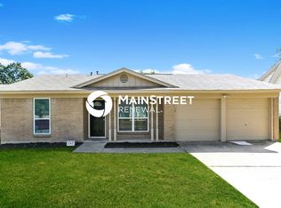 717 Ponderosa Dr, Hurst, TX 76053