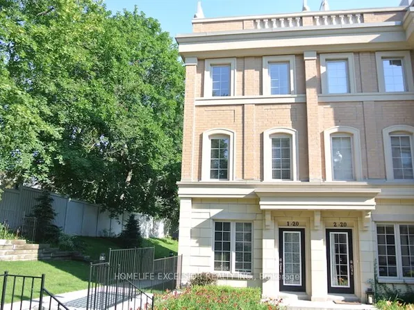 20 Hargrave Ln #1, Toronto, ON M4N 0A4